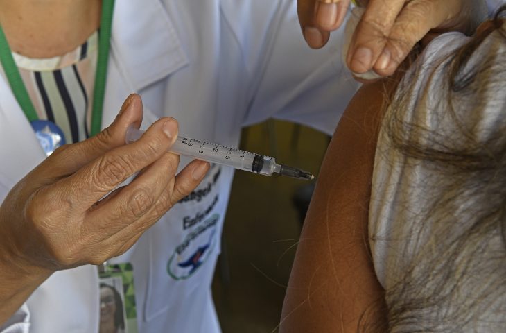 Saúde realiza ‘Dia D’ de vacinação contra a Influenza neste sábado em todo Estado