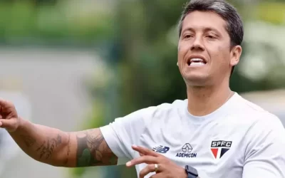 Thiago Carpini fala pela 1ª vez após ser demitido pelo São Paulo