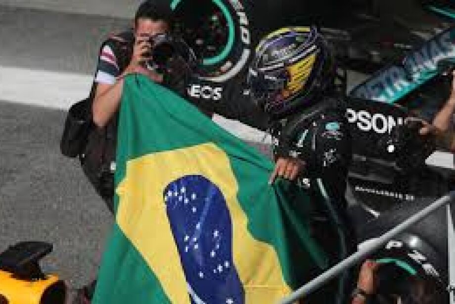 GP do Brasil tem ingressos vips esgotados 7 meses antes da corrida O GP do Brasil está marcado para 4 de novembro, mas a procura por ingressos já está a todo vapor.