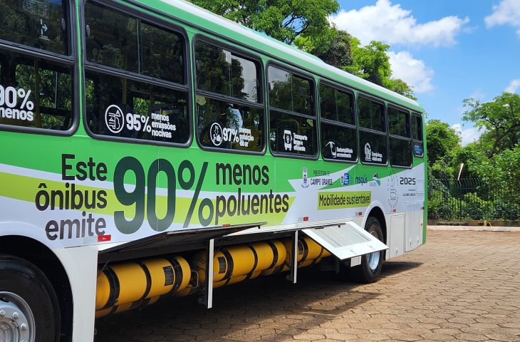 Governo do Estado firma parcerias e ônibus movido 100% a GNV começa a ser testado em MS