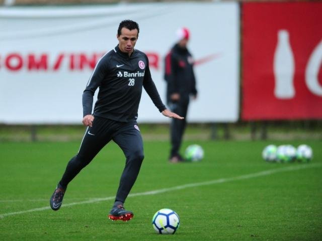 Inter e Chapecoense encerram 6ª rodada do Brasileirão em Porto Alegre