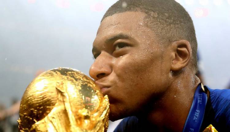 “O rei sempre continuará sendo rei”, diz Mbappé em resposta a Pelé