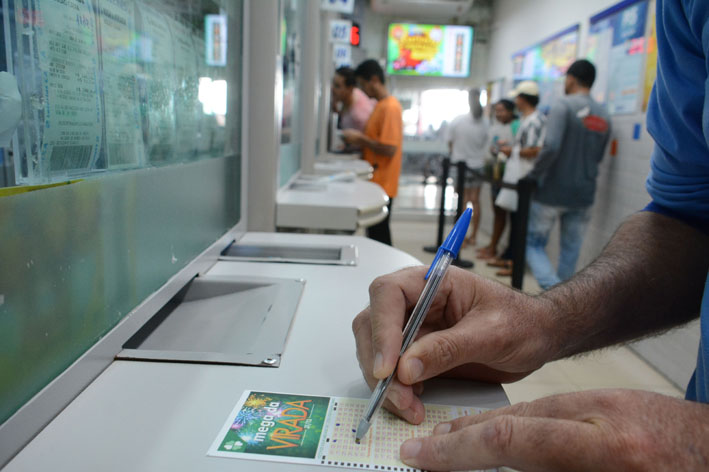 Prêmio milionário da Mega será disputado por 2,5 milhões em MS