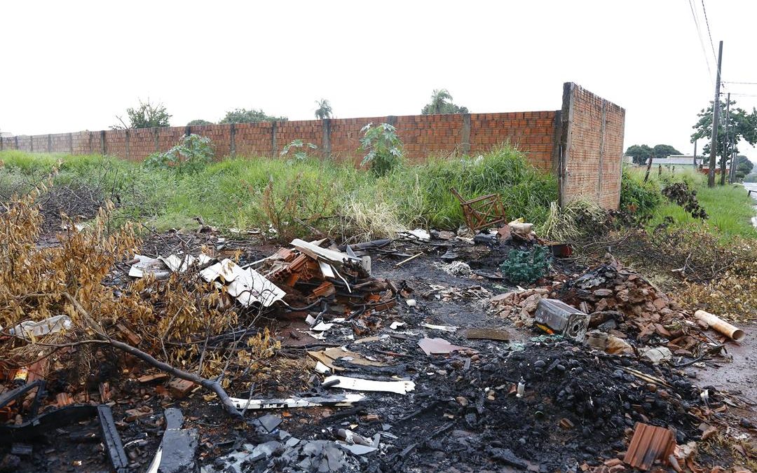 Mais de 370 terrenos urbanos são notificados por irregularidades em Campo Grande