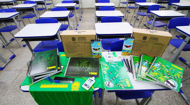 Ano letivo para alunos da rede estadual começa nesta semana