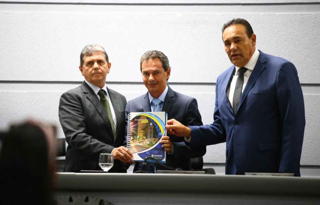 Com apoio a Marquinhos definido, PSB quer quatro vereadores e espaço na gestão