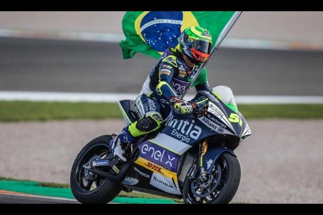 Paralisação não muda sonho de piloto brasileiro: “Campeão mundial”