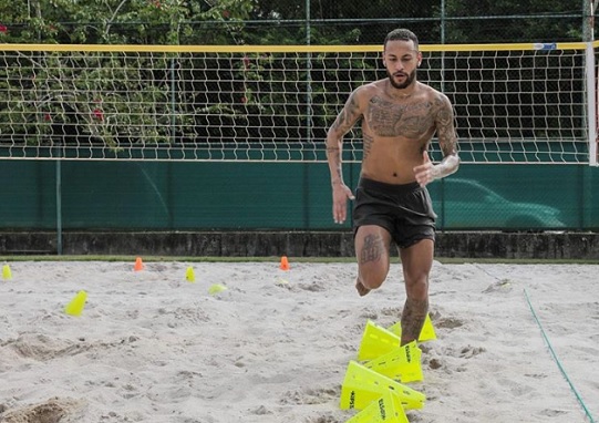 Neymar diz que treinos físicos em casa vão ajudá-lo a voltar ‘no mesmo nível’