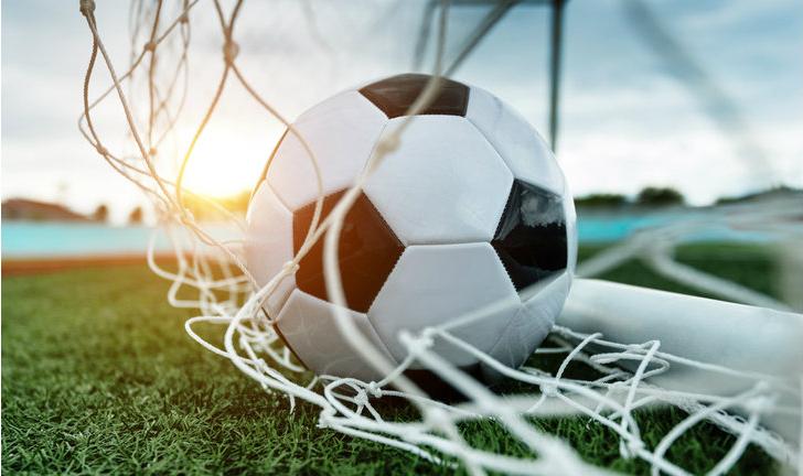Infectologista argentino aponta dezembro como mês seguro para retorno do futebol