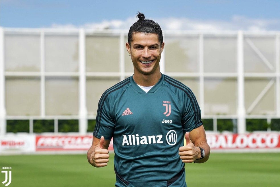 Jornal: Cristiano Ronaldo entra na mira do PSG, e Juventus pede até R$ 435 milhões pelo craque