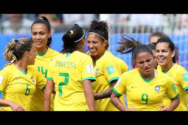Brasil retira candidatura ao Mundial Feminino de 2023