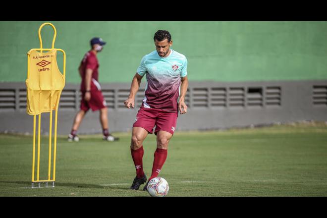 Tribunal acata pedido de Fluminense e Botafogo e adia jogos do Carioca