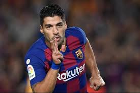 Suárez se recupera de lesão e pode reforçar Barcelona no reinício do Espanhol