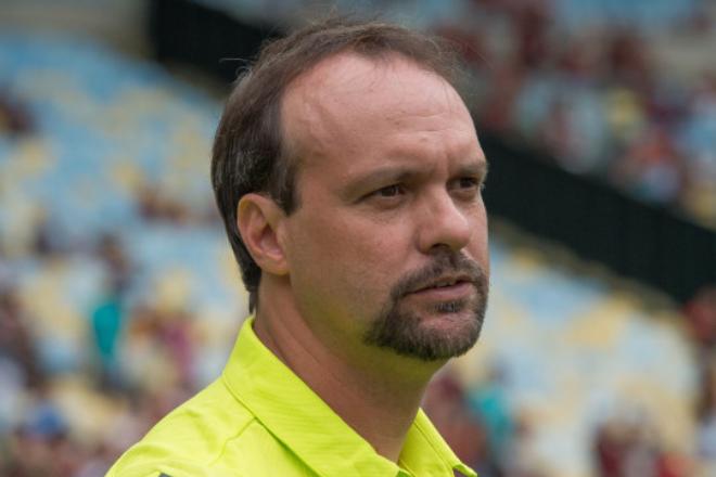 Maurício Souza vai dirigir Flamengo temporariamente