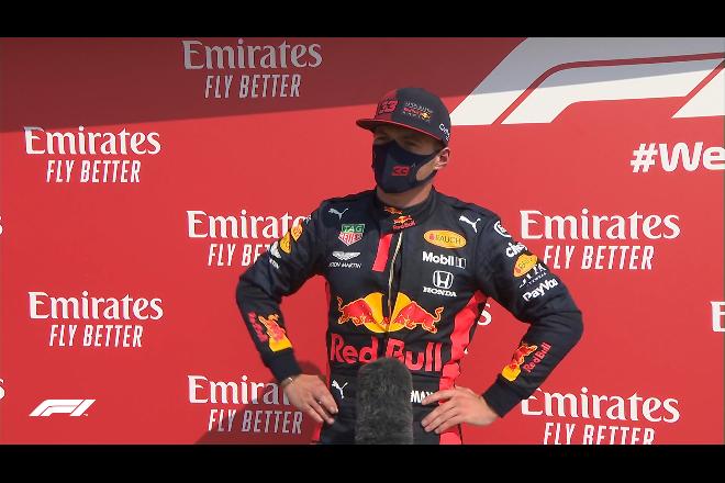 Max Verstappen estraga festa da Mercedes e vence GP dos 70 anos da F1