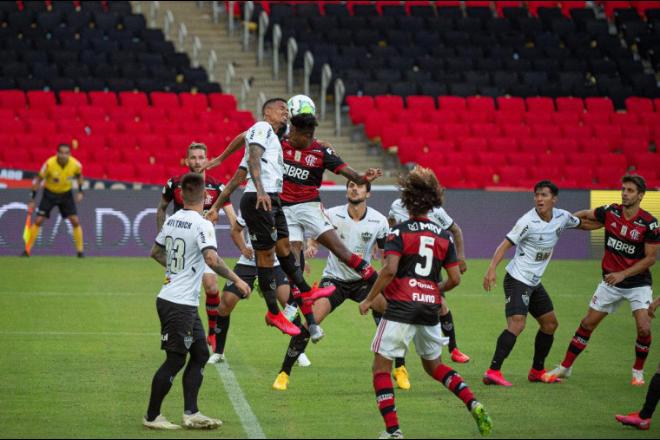 Atual campeão, Fla perde do Atlético-MG no Maracanã na estreia de Torrent
