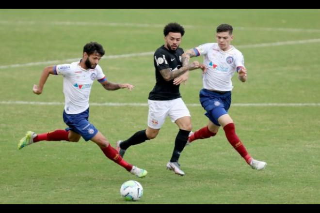 Com gol nos acréscimos, Bahia supera o Bragantino e ganha a segunda partida