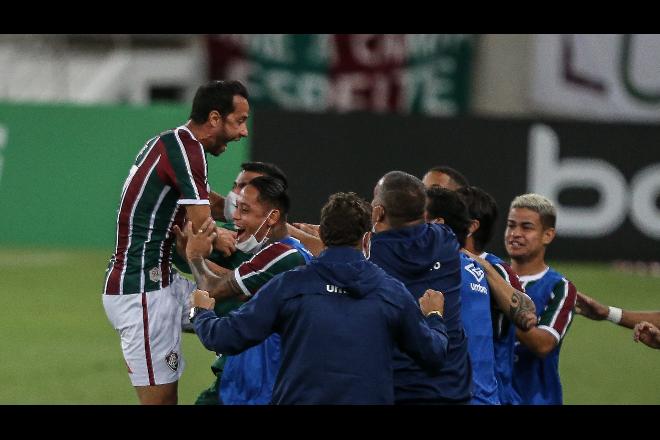 Com 3 de Nenê, Fluminense derrota Figueirense e avança na Copa do Brasil