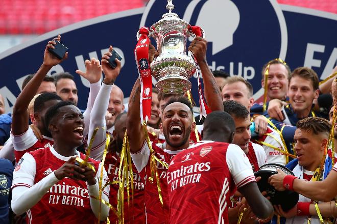 Mesmo com empate, Arsenal leva a melhor e é o supercampeão da Inglaterra
