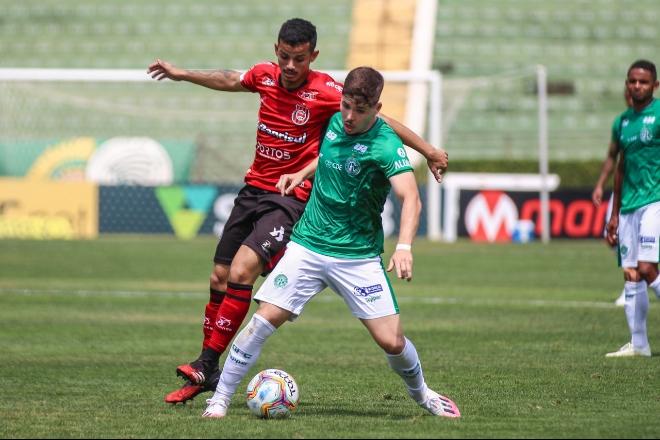 Sob forte calor, Guarani e Brasil de Pelotas empatam sem gols em Campinas