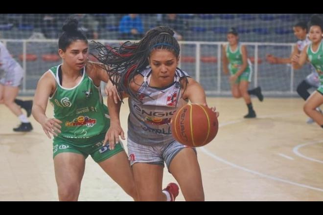 Jovem de Três Lagoas é descoberta e passa a entregar time de basquete nos Estados Unidos
