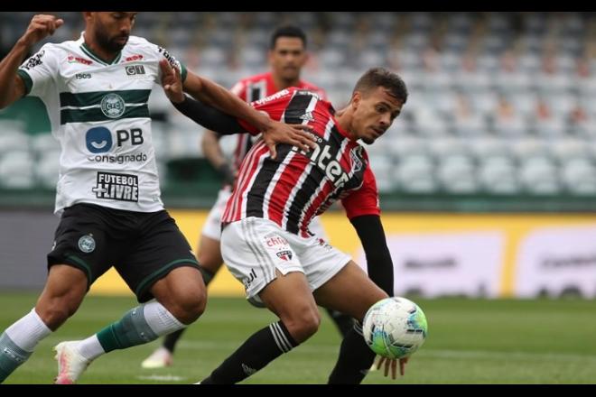 São Paulo só empata com o Coritiba e completa sete partidas sem vitória