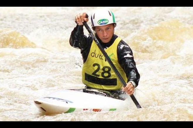 Brasileira Ana Sátila fatura ouro inédito na Copa do Mundo de Canoagem
