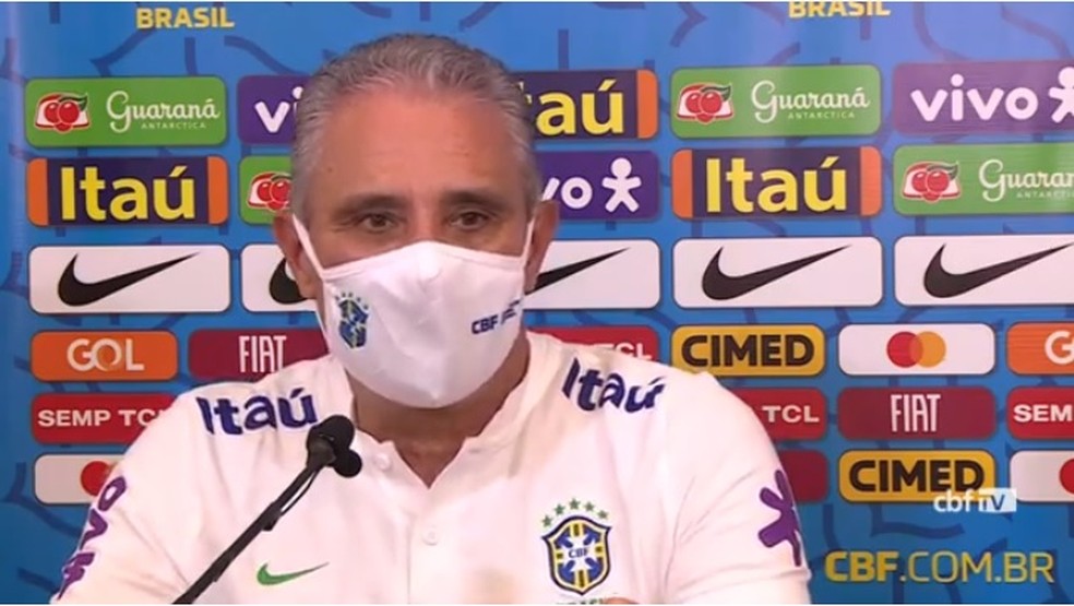 Tite esconde escalação da seleção brasileira para não ‘municiar’ o Peru
