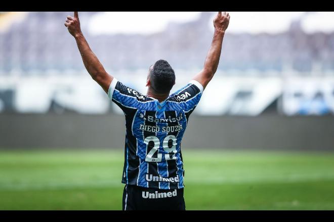 Grêmio supera Cuiabá outra vez e avança à semifinal da Copa do Brasil