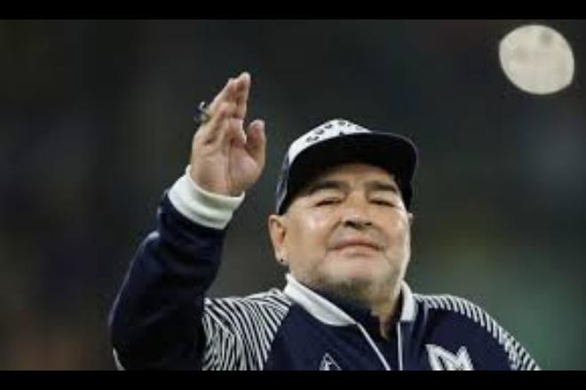 Cortejo de corpo de Diego Armando Maradona causa comoção em Buenos Aires