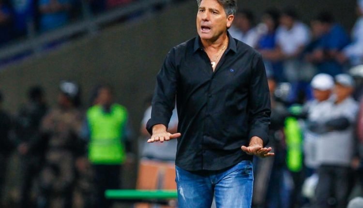 Renato Portaluppi renova com Grêmio até o fim do Brasileirão
