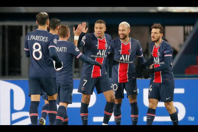 Neymar marca três vezes em goleada do PSG sobre Basaksehir por 5 x 1