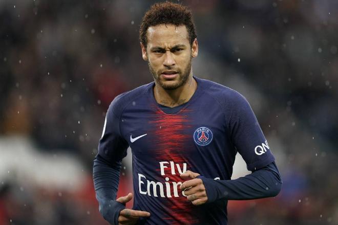 Neymar só deve voltar aos campos em janeiro, diz Paris Saint-Germain