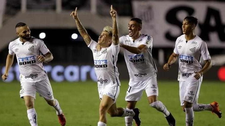 Santos atropela o Boca e faz final brasileira na Libertadores com o Palmeiras