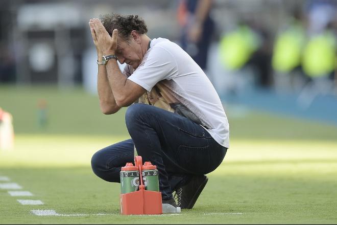 Com Cuca incerto, Santos mapeia mercado para definir possível novo técnico