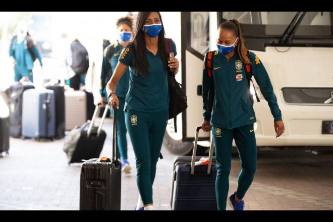 Seleção feminina se apresenta nos EUA para torneio She Believes