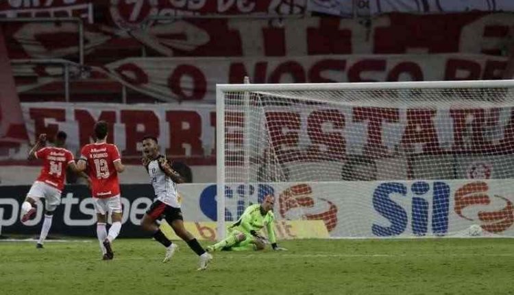 Sport quebra invencibilidade do Inter e reabre a briga pelo título do Brasileiro
