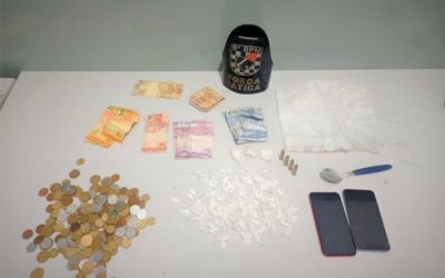 Polícia Militar de Corumbá prende homens por tráfico de drogas e apreende munições no bairro Vila Mamona
