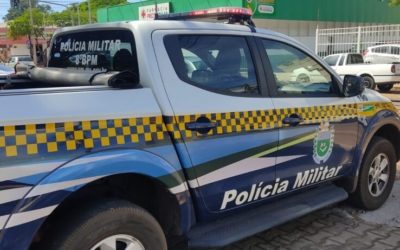 Polícia Militar conduz homem para a delegacia portando drogas em Nova Andradina