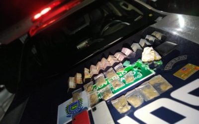 Polícia Militar do 10ºBPM, prende um indivíduo foragido da justiça e mais dois indivíduos por tráfico de drogas