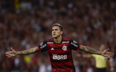 Flamengo vence Tolima e avança às quartas de final da Libertadores