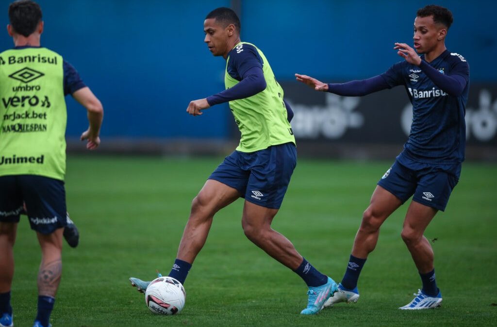 Grêmio finaliza preparação para duelo pela 17ª rodada do Brasileiro Série B