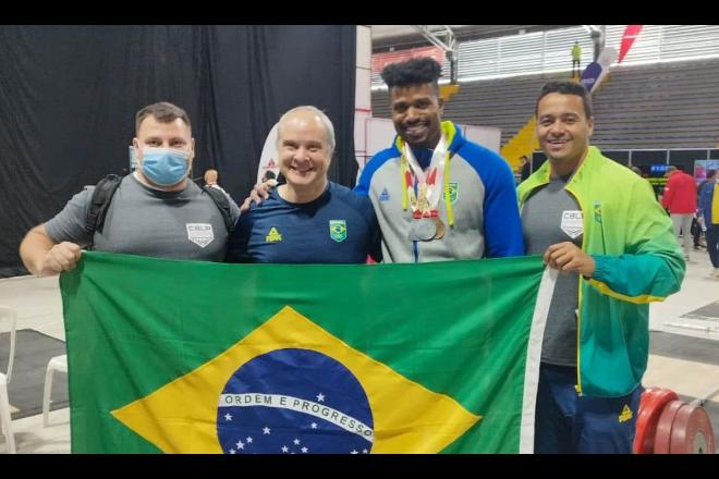 Levantamento de peso: Marco Túlio Gregório conquista três medalhas no Pan