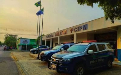 Polícia Militar aborda motociclista por direção perigosa em Bonito