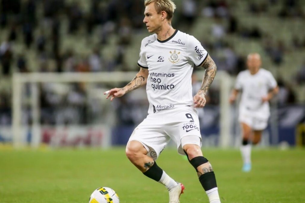 Fora de casa, Corinthians é superado pelo Ceará no Brasileirão 2022