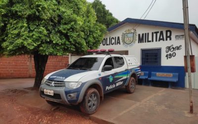 Polícia Militar conduz jovem para a delegacia após agredir irmã e mãe em Amandina