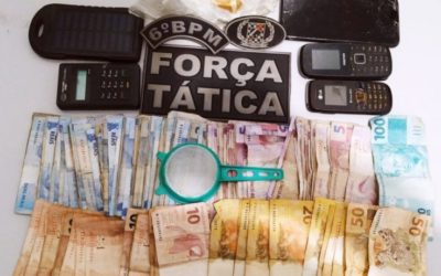 Polícia Militar de Corumbá prende homens por tráfico de drogas e violência doméstica no bairro Maria Leite