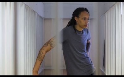 Brittney Griner, estrela da WNBA, é condenada a nove anos de prisão na Rússia