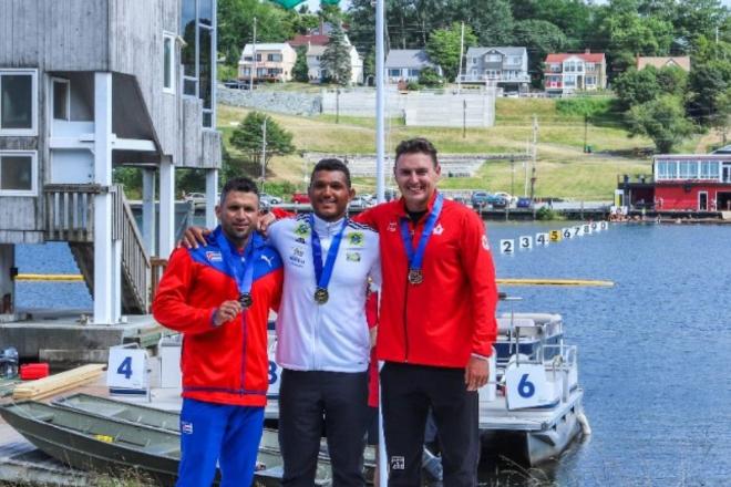 Isaquias Queiroz segue brilhando no Canadá com ouro no C1 1000m no Pan-Americano