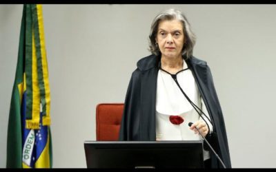 Cármen Lúcia toma posse como ministra efetiva do TSE